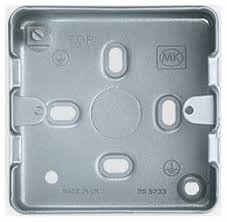 MK 1G 38mm Surface Metal Box 6 x 20mm with Knockouts